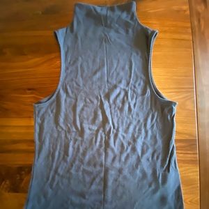 Splendid mock turtleneck tank top Navy small NWT